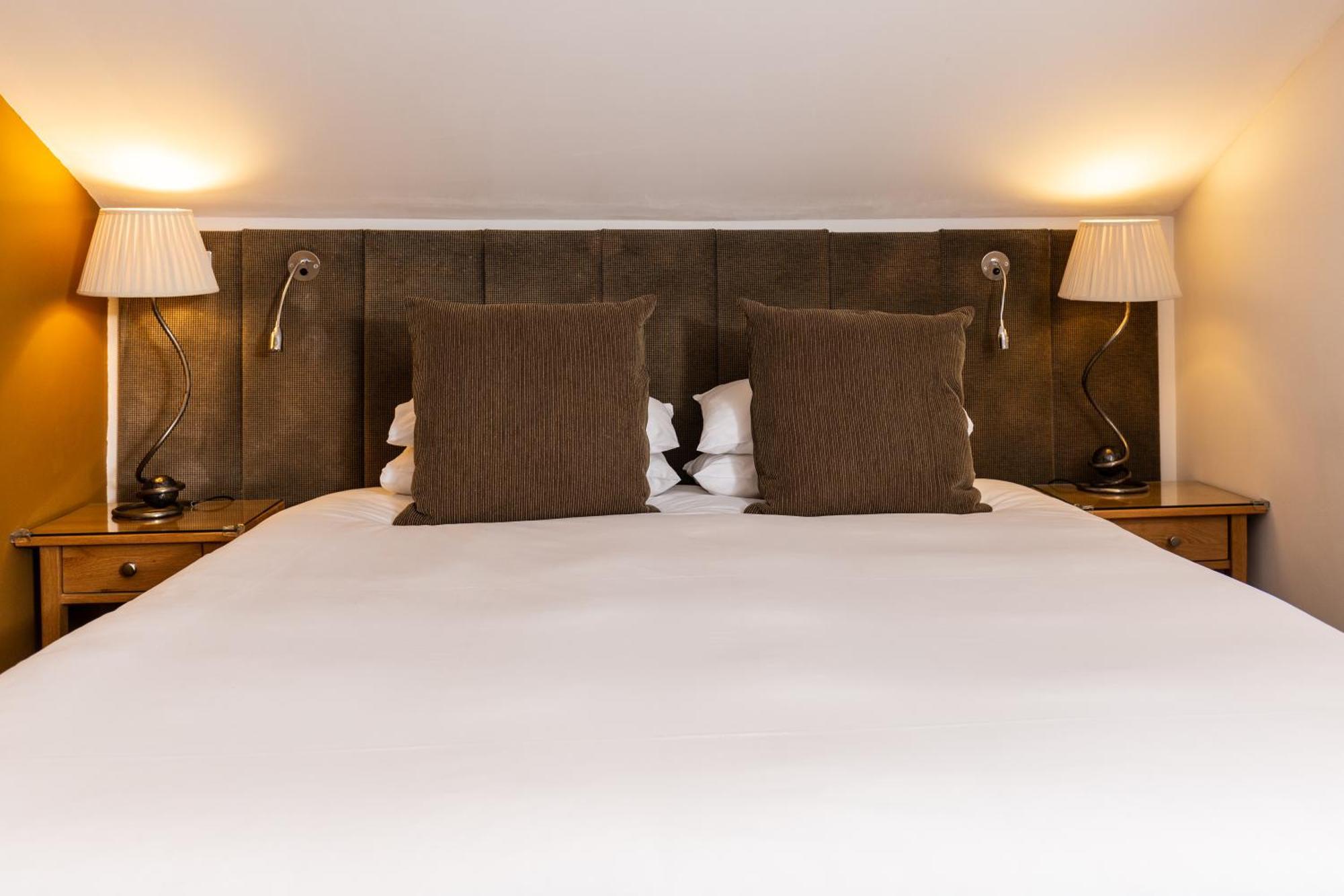 Beaumont House Guest house 4*